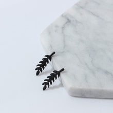 Load image into Gallery viewer, Surou  Version By Hand Leaves Earrings Fashion Simplicity Earrings Female Ornaments Boho Bijouterie